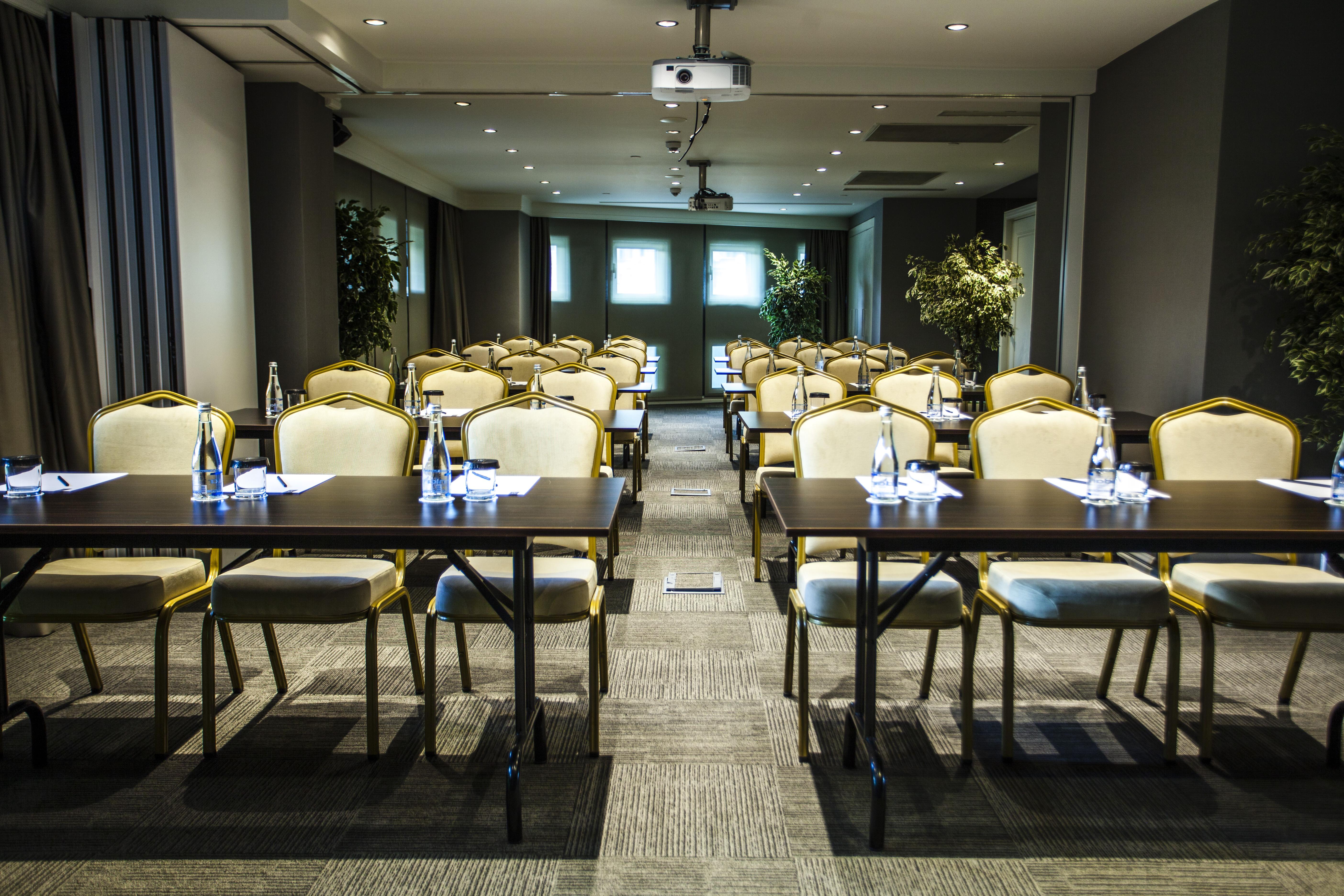 Hotel The Elysium Taksim Provincia di Provincia di Istanbul Esterno foto Meeting room
