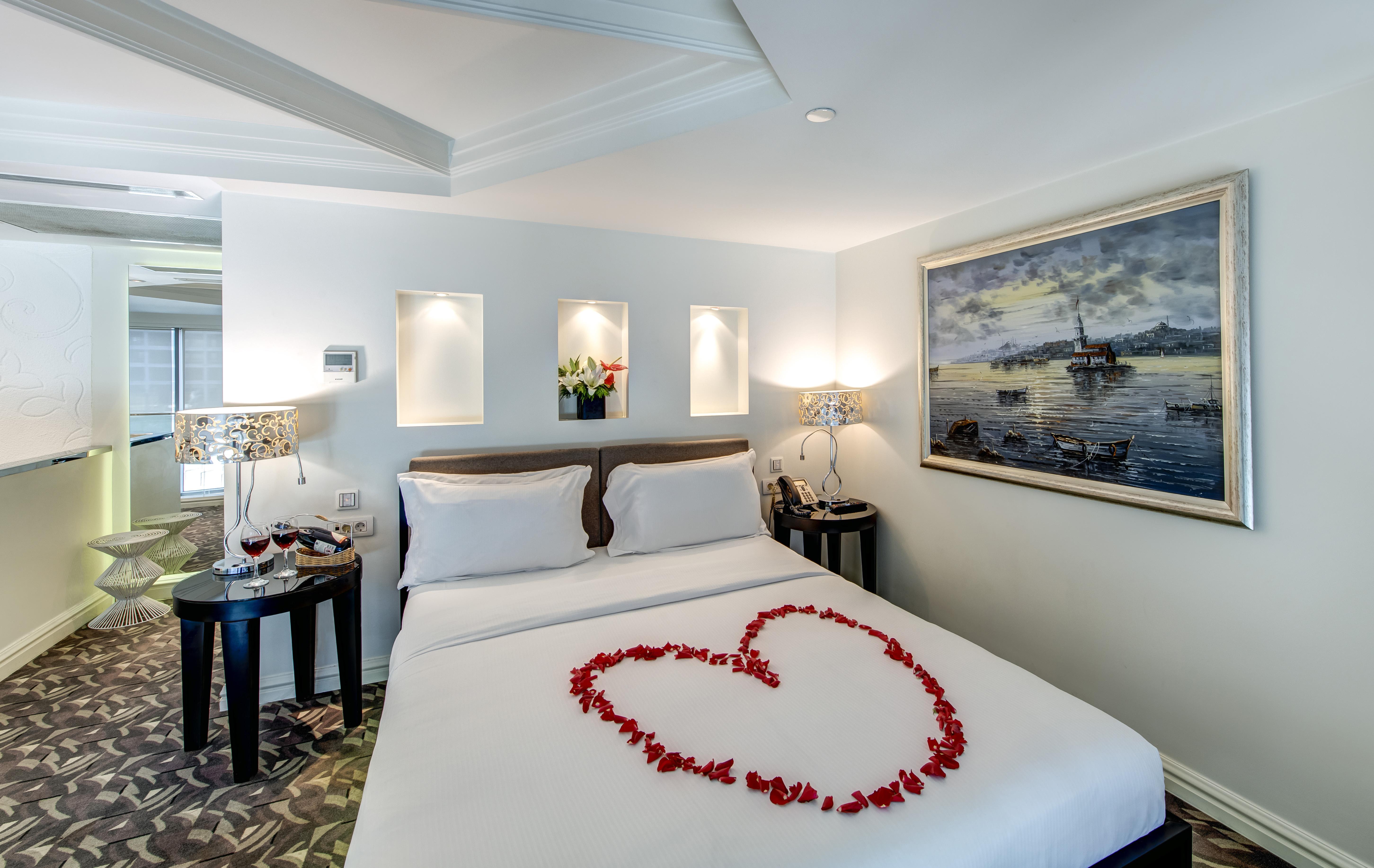 Hotel The Elysium Taksim Provincia di Provincia di Istanbul Esterno foto A suite at the hotel